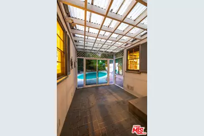 10435 Whipple St, Toluca Lake, CA 91602 - Photo 17