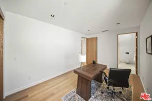 212 Bay St, Santa Monica, CA 90405 - Photo 27