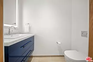 212 Bay St, Santa Monica, CA 90405 - Photo 15