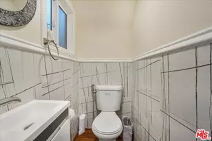 2070 Lilac Ln, Glendale, CA 91206 - Photo 29