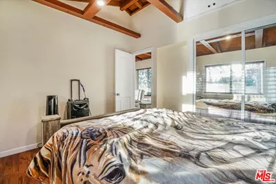 2070 Lilac Ln, Glendale, CA 91206 - Photo 27