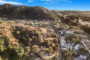 2070 Lilac Ln, Glendale, CA 91206 - Photo 41