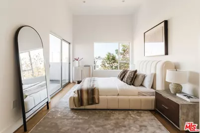 5036 W Pickford St, Los Angeles, CA 90019 - Photo 13