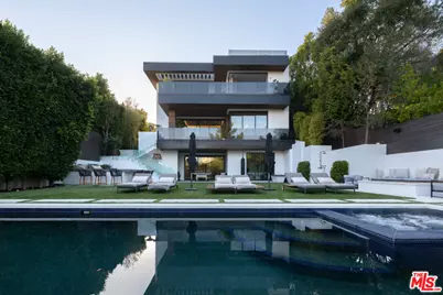 800 N Tigertail Rd, Los Angeles, CA 90049 - Photo 35
