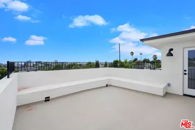 726 Robinson St, Los Angeles, CA 90026 - Photo 23