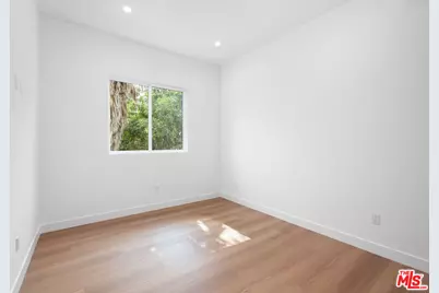 726 Robinson St, Los Angeles, CA 90026 - Photo 39