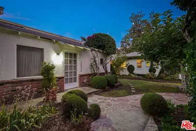 10941 Peach Grove St, Toluca Lake, CA 91601 - Photo 7