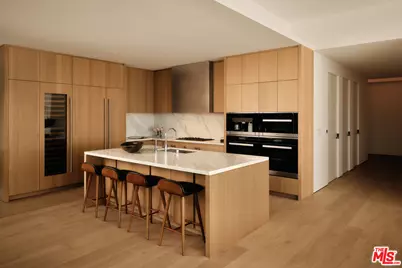 8899 Beverly Blvd #8C, Los Angeles, CA 90048 - Photo 5