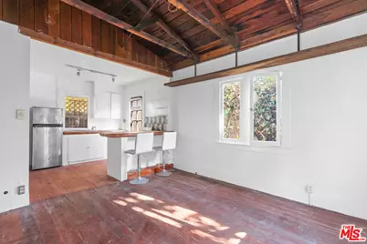 691 Santa Clara Ave, Venice, CA 90291 - Photo 5