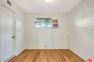 7038 McLennan Ave, Van Nuys, CA 91406 - Photo 21