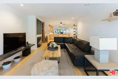 1255 10th St #106, Santa Monica, CA 90401 - Photo 3