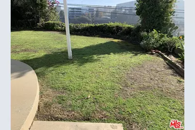 5604 S Chariton Ave, Ladera Heights, CA 90056 - Photo 7