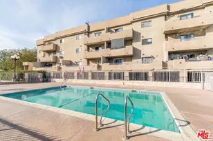 10901 Laurel Canyon Blvd, San Fernando, CA 91340 - Photo 9