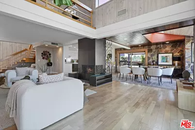 231 Loma Metisse Rd, Malibu, CA 90265 - Photo 15