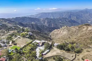 231 Loma Metisse Rd, Malibu, CA 90265 - Photo 71