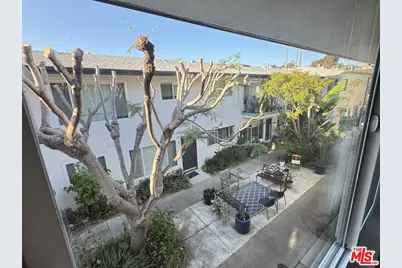 912 6th St #8, Santa Monica, CA 90403 - Photo 3