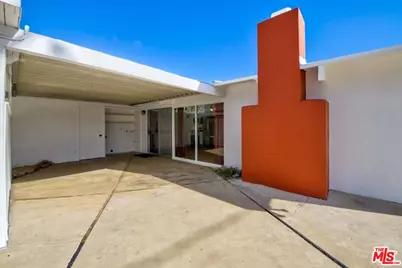 859 E Grace Cir, Palm Springs, CA 92262 - Photo 45