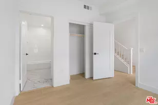 11220 W Lyon Ln, North Hollywood, CA 91606 - Photo 9