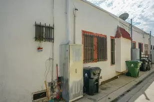 1462 W 53rd St, Los Angeles, CA 90062 - Photo 15
