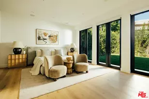 162 N Rexford Dr, Beverly Hills, CA 90210 - Photo 11