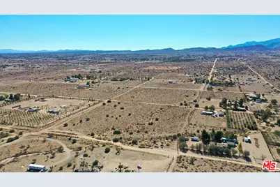 0 Land, Phelan, CA 92371 - Photo 11