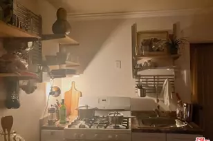 1516 Talmadge St, Los Angeles, CA 90027 - Photo 3