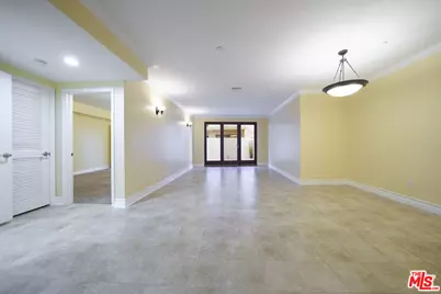 122 N Clark Dr #105, West Hollywood, CA 90048 - Photo 7