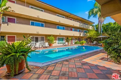 970 Palm Ave #101, West Hollywood, CA 90069 - Photo 29