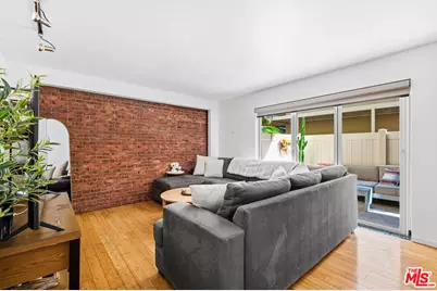 970 Palm Ave #101, West Hollywood, CA 90069 - Photo 15