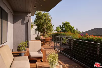 8951 St Ives Dr, West Hollywood, CA 90069 - Photo 49