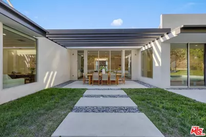 1836 Loma Vista Dr, Beverly Hills, CA 90210 - Photo 39