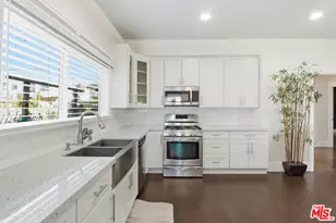 1459 W 47th St, Los Angeles, CA 90062 - Photo 9