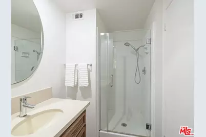 1096 Stoneshead Ct, Westlake Village, CA 91361 - Photo 25