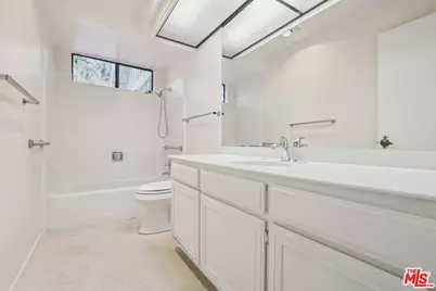 16999 Avenida De Santa Ynez, Pacific Palisades, CA 90272 - Photo 15