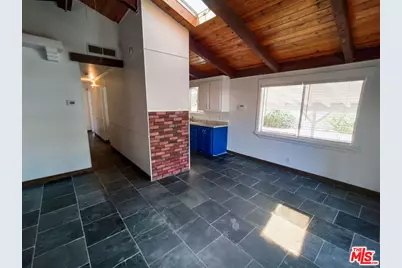 29506 Cromwell Ave, Castaic, CA 91384 - Photo 3