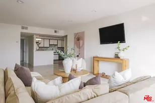 4829 Whitsett Ave, Valley Village, CA 91607 - Photo 13