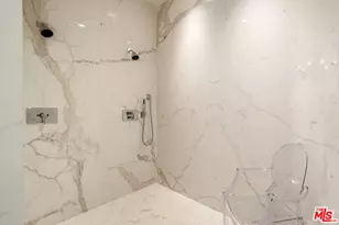 9422 Readcrest Dr, Beverly Hills, CA 90210 - Photo 19