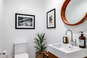 1385 Palms Blvd, Venice, CA 90291 - Photo 15