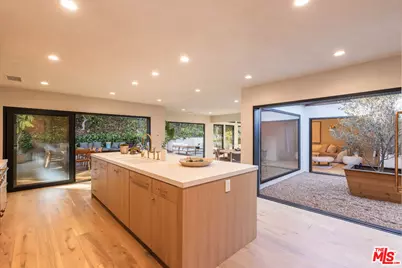 2419 Westridge Rd, Los Angeles, CA 90049 - Photo 15