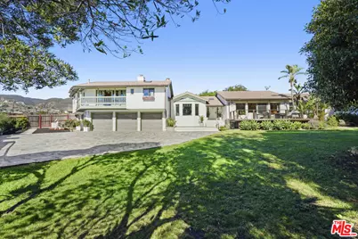 6052 Merritt Dr, Malibu, CA 90265 - Photo 3