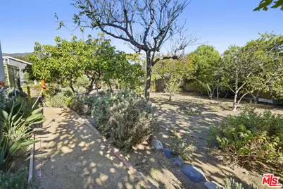6052 Merritt Dr, Malibu, CA 90265 - Photo 59