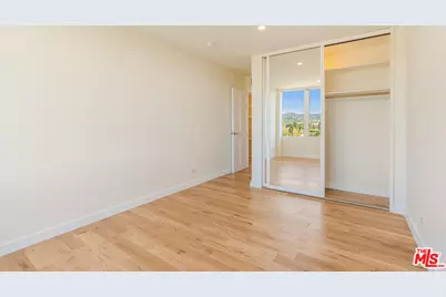 10501 Wilshire Blvd #1701, Los Angeles, CA 90024 - Photo 25