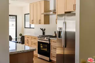 2060 High Tower Dr, Los Angeles, CA 90068 - Photo 7