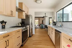 2060 High Tower Dr, Los Angeles, CA 90068 - Photo 9