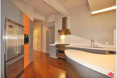 849 S Broadway #M8, Los Angeles, CA 90014 - Photo 11