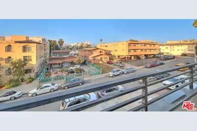 5014 Rosewood Ave #1/2, Los Angeles, CA 90004 - Photo 5