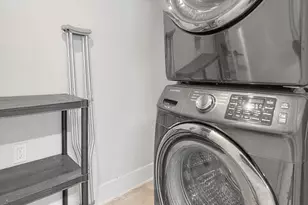 5014 Rosewood Ave #1/2, Los Angeles, CA 90004 - Photo 35