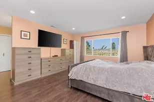 11453 Dona Dorotea Dr, Studio City, CA 91604 - Photo 13