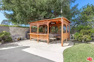 11453 Dona Dorotea Dr, Studio City, CA 91604 - Photo 23