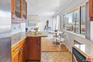 1154 S Barrington Ave, Los Angeles, CA 90049 - Photo 11